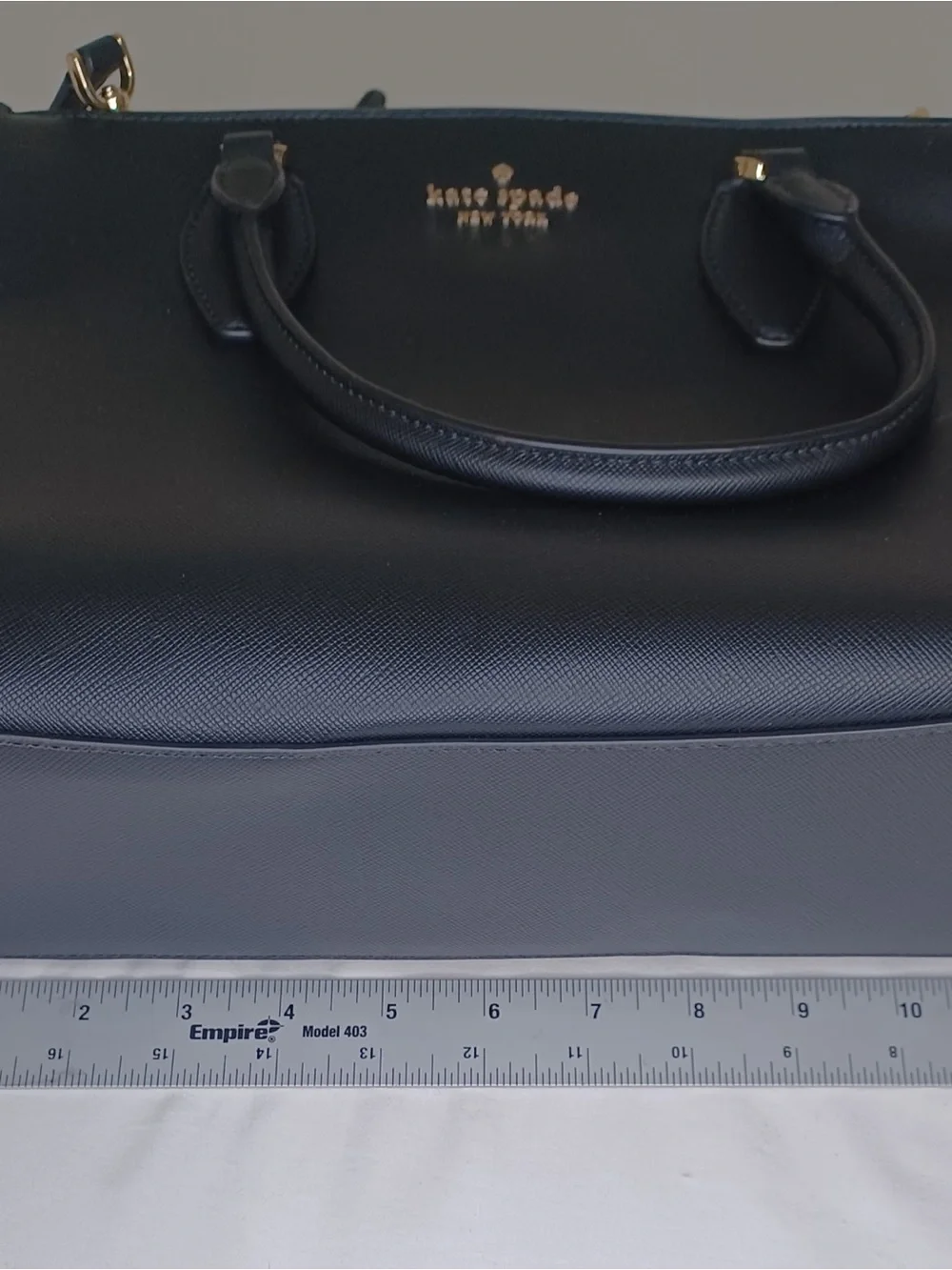 Kate spade Rae medium black saffiano satchel. Excellent condition.